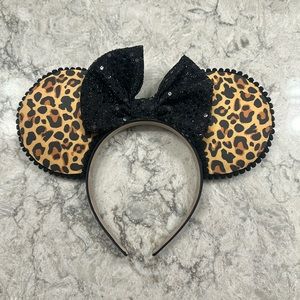 Disney Minnie Mouse ears